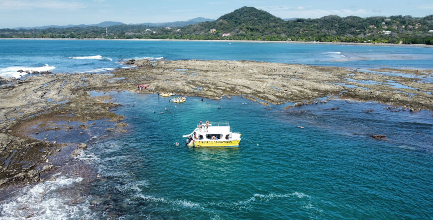 PRIVATE CATAMARAN SEAFARI